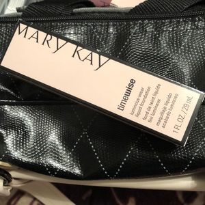 New!! ᴍᴀʀʏ ᴋᴀʏ Timewise liquid foundation💕IVORY 2